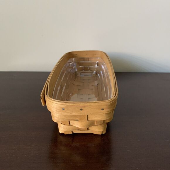 Longaberger Cracker Basket with Clear Plastic Protector Vintage 2003 USA - Picture 4 of 11